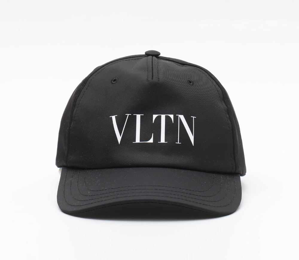 VLTN 로고 베이스볼 캡 2Y2HDA10 QYK (BK)_1.png